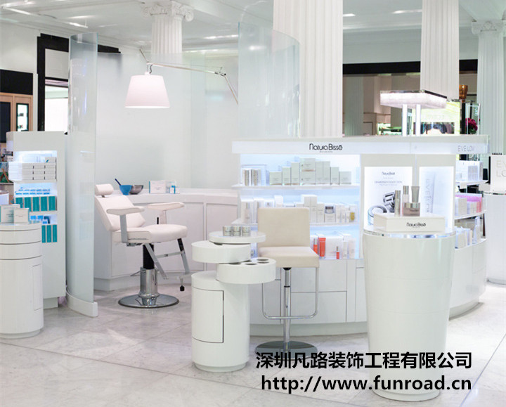 如何分辨化妆品柜台的质量