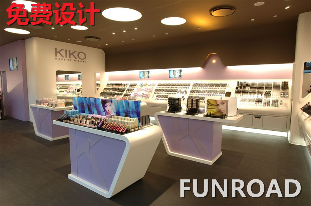 深圳展柜厂建议在雨季,你的化妆品展柜要怎样做