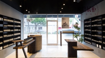 广州定制护肤品展柜柜台的老客户