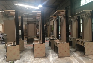 凡路展柜订制橱窗实拍图