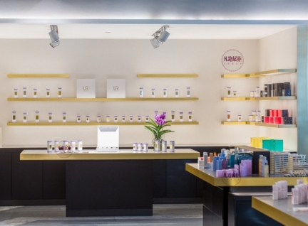 时尚清新美容美发店展柜效果图