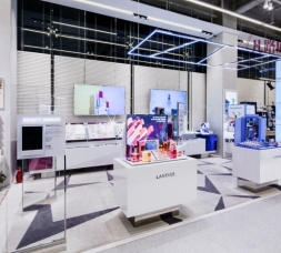 化妆品钢琴烤漆展示柜