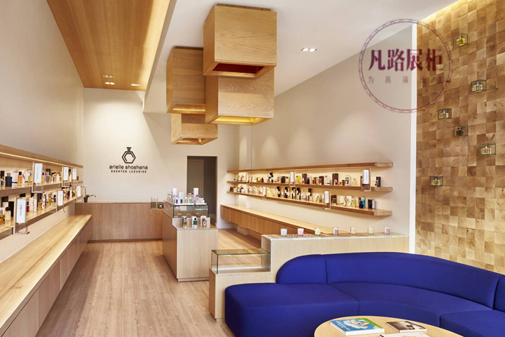 怎么判断化妆品展柜柜台的质量?