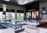 企业要重视化妆品展示柜台的口碑营销！