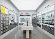 化妆品展示柜怎么才能保持表面涂料长久不变色？