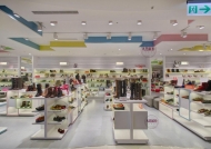 商场鞋店展示柜保养技巧