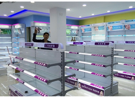 商场化妆品店展柜以及化妆品柜台陈列设计效果图