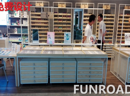 凡路展柜厂家直营眼镜展柜陈列效果图