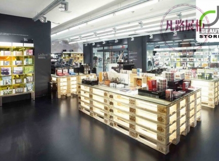 木质化妆品展示柜，深圳展柜厂定制成品