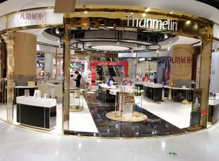 成都万达广场Thanmelin化妆品展厅