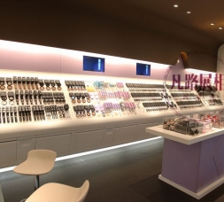 以色列KIKO化妆品店化妆品、口红展柜订做
